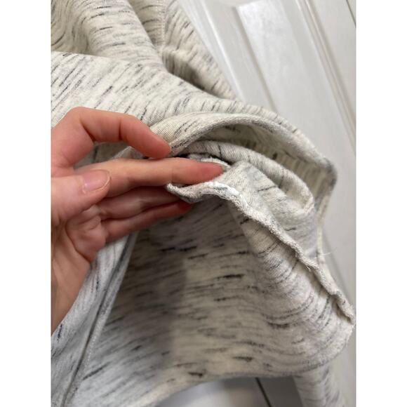 Abercrombie & Fitch Heather Gray Soft Oversized Cropped Hoodie XS - Picture 6 of 6